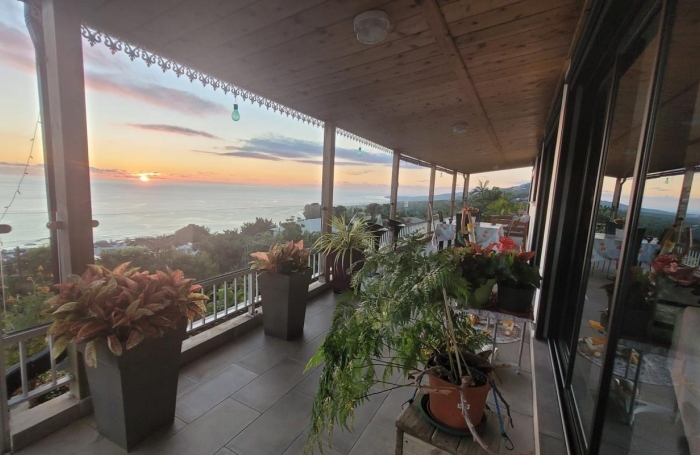 Vente Maison 98m&sup2; 3 pièces Saint-Leu