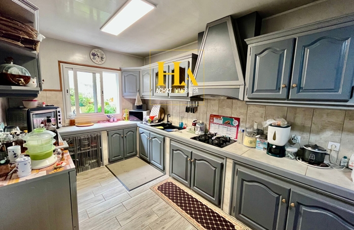 Vente Maison 228.25m&sup2; 7 pi&egrave;ces La Chaloupe Saint Leu