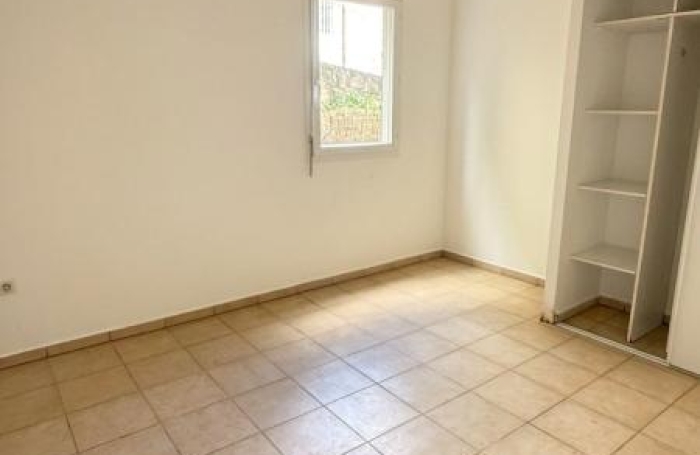 Vente Appartement 36.85m&sup2; 2 pièces Sainte Clotilde