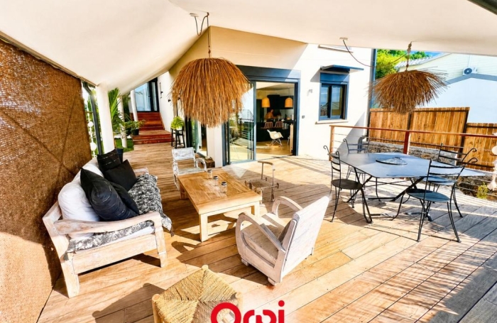 Vente Maison 145m&sup2; 4 pièces Saint Gilles Les Hauts