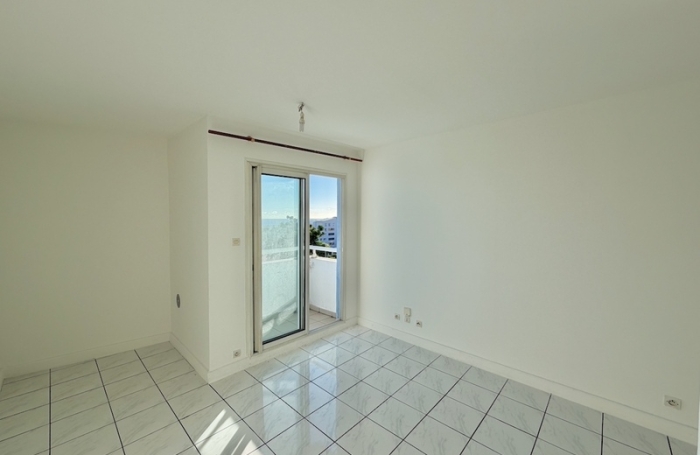 Vente Appartement 24m&sup2; 1 pièce Saint Denis