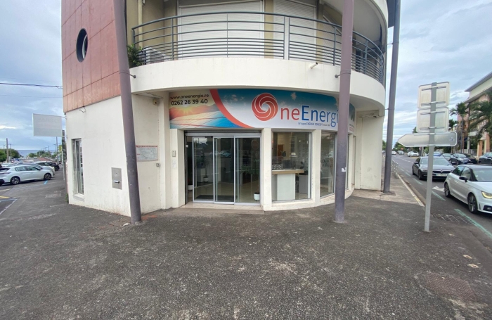 A louer local commercial ou bureau 110m2 - La Possession