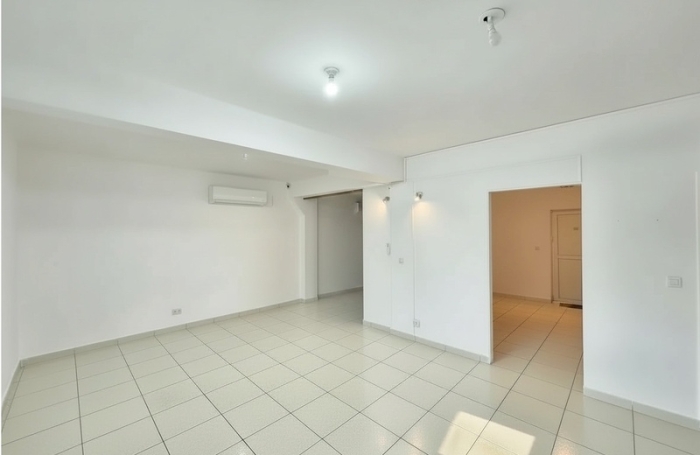 Vente Immeuble 240m&sup2; 10 pièces Rivi&egrave;re Saint Louis