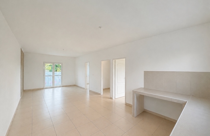 Vente Immeuble 240m&sup2; 10 pièces Rivi&egrave;re Saint Louis