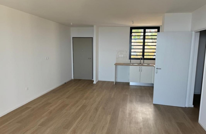 Location Appartement 73.6m&sup2; 3 pièces Piton Saint Leu