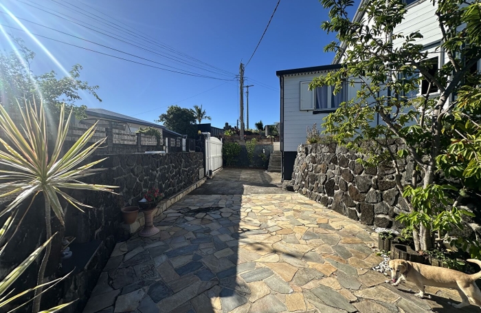 Vente Maison 146.16m&sup2; 4 pi&egrave;ces Sainte Anne