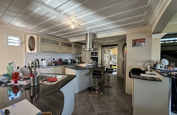 Vente Maison 146.16m&sup2; 4 pi&egrave;ces Sainte Anne