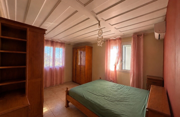 Vente Maison 146.16m&sup2; 4 pi&egrave;ces Sainte Anne