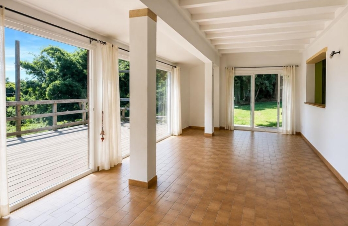 Vente Maison 152m&sup2; 4 pièces Saint Gilles Les Hauts