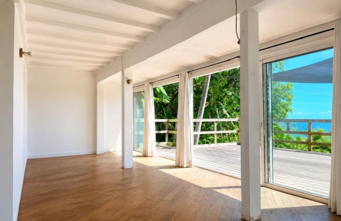 Vente Maison 152m&sup2; 4 pièces Saint Gilles Les Hauts