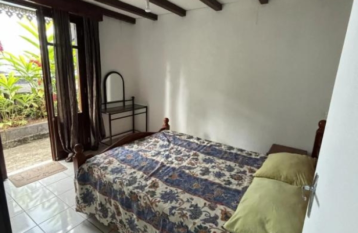 Location Maison 110m&sup2; 5 pièces Saint Gilles Les Hauts