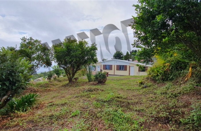 Vente Maison 140m&sup2; 5 pi&egrave;ces La Chaloupe Saint Leu