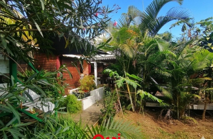 Vente Maison 156m&sup2; 6 pièces Saint Gilles Les Hauts