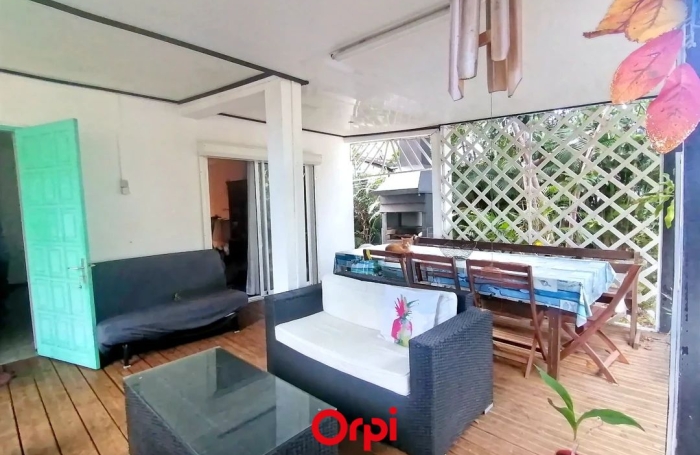Vente Maison 156m&sup2; 6 pièces Saint Gilles Les Hauts