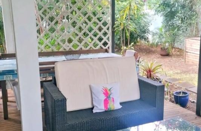 Vente Maison 156m&sup2; 6 pièces Saint Gilles Les Hauts