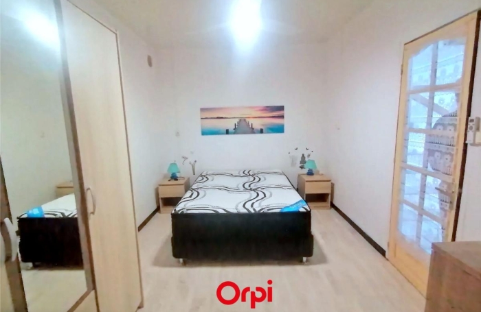 Vente Maison 156m&sup2; 6 pièces Saint Gilles Les Hauts