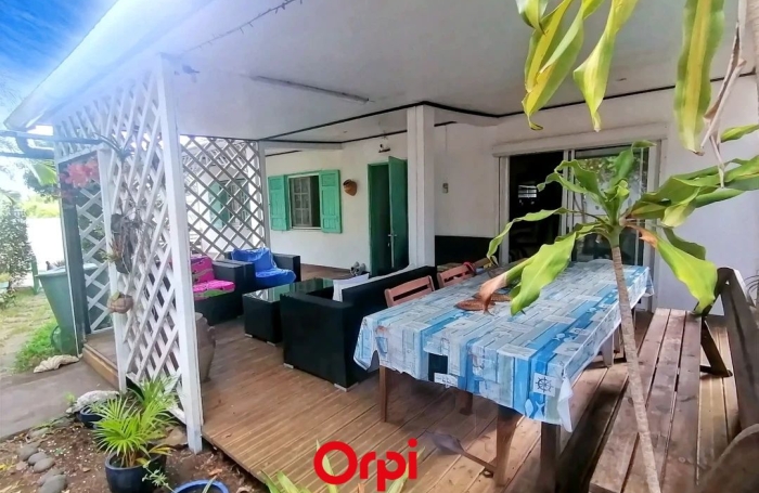 Vente Maison 156m&sup2; 6 pièces Saint Gilles Les Hauts