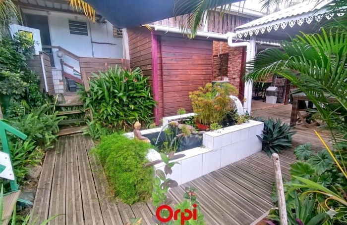 Vente Maison 156m&sup2; 6 pièces Saint Gilles Les Hauts