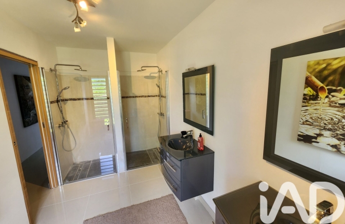 Vente Maison 161m&sup2; 6 pièces La Saline les Hauts