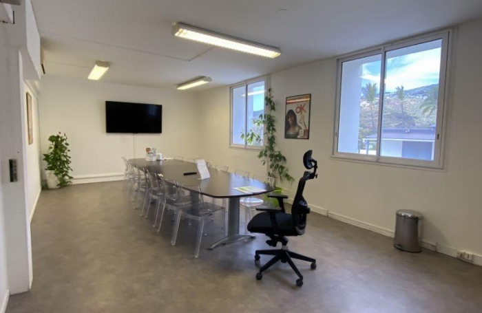 Vente Fonds de commerce 96m&sup2; La Possession