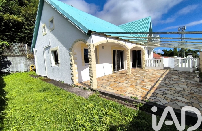 Vente Maison 160m&sup2; 5 pièces Piton Saint Leu