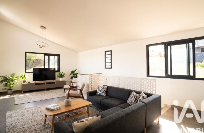 Vente Maison 145m&sup2; 6 pièces Trois Bassins