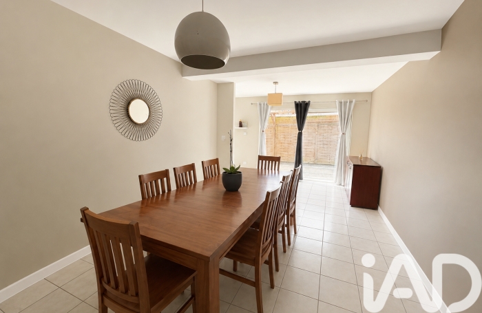 Vente Maison 115m&sup2; 5 pièces Sainte Suzanne