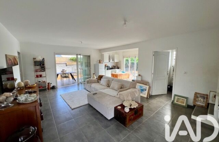 Vente Maison 127m&sup2; 5 pièces Saint Paul