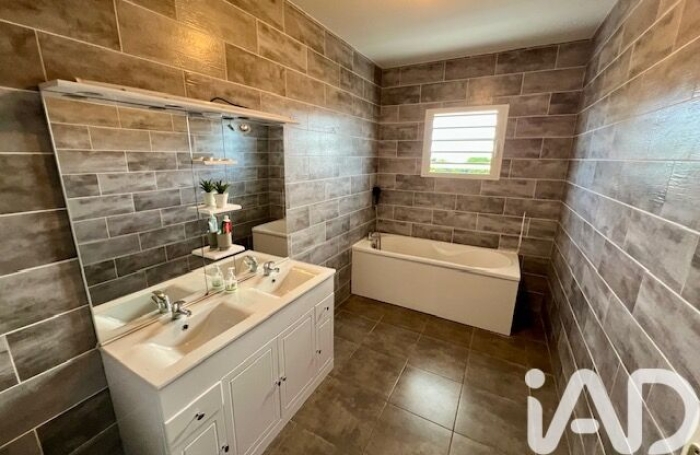 Vente Maison 127m&sup2; 5 pièces Saint Paul