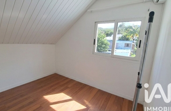 Vente Maison 168m&sup2; 6 pièces Saint Philippe