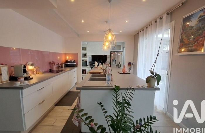 Vente Maison 168m&sup2; 6 pièces Saint Philippe