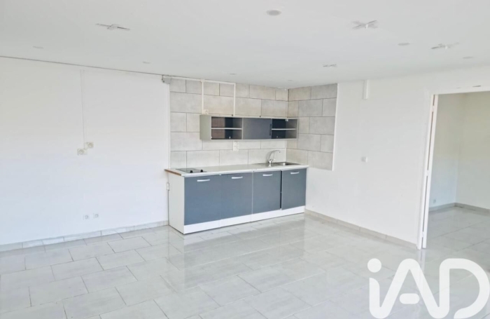 Vente Maison 72m&sup2; 3 pièces Etang-Sale