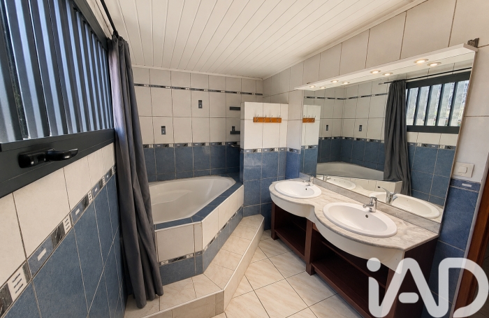 Vente Maison 140m&sup2; 6 pièces Piton Saint Leu