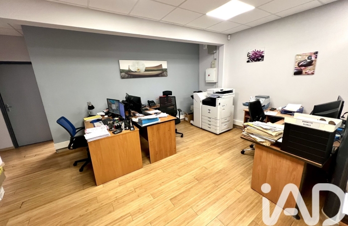 Vente Local commercial 98m&sup2; Le Port