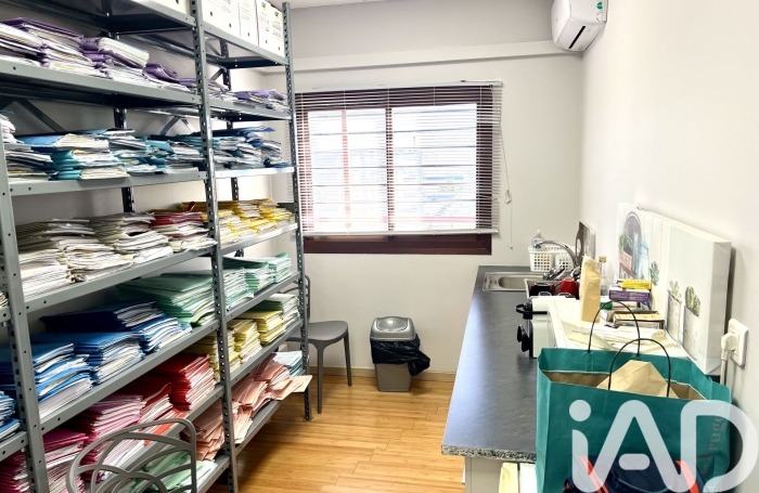 Vente Local commercial 98m&sup2; Le Port