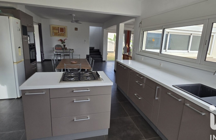 Vente Maison 162m&sup2; 5 pièces Piton Saint Leu