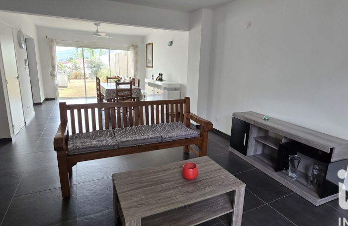 Vente Maison 162m&sup2; 5 pièces Piton Saint Leu
