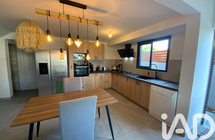 Location Maison 140m&sup2; 5 pièces Saint Andr&eacute;