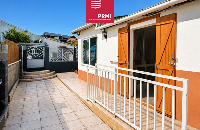 Vente Maison 70.8m&sup2; 3 pi&egrave;ces Saint-Leu