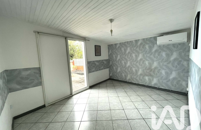Vente Maison 122m&sup2; 5 pièces Etang-Sale