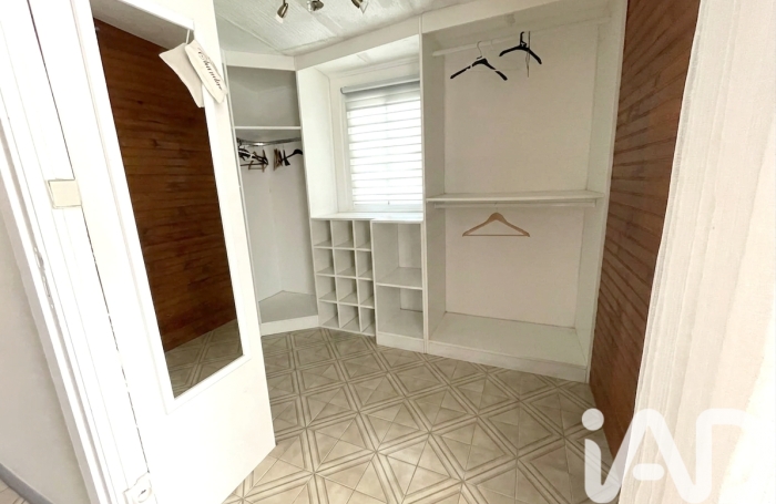Vente Maison 122m&sup2; 5 pièces Etang-Sale