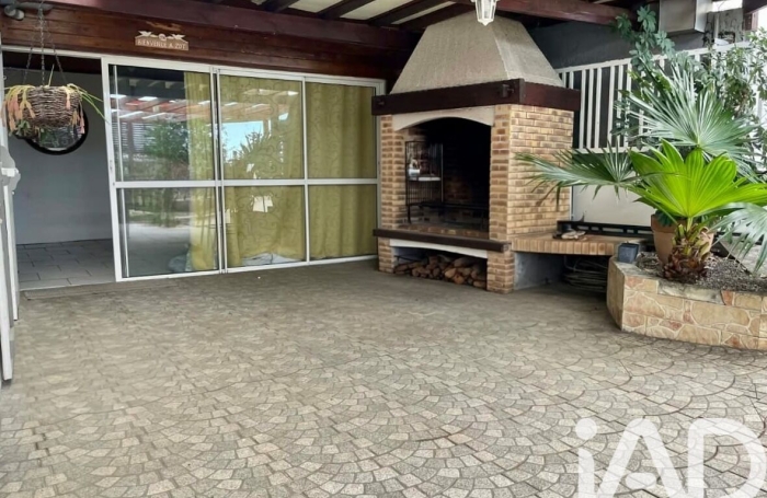 Vente Maison 122m&sup2; 5 pièces Etang-Sale
