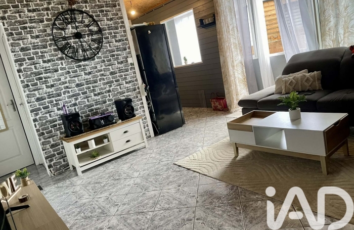 Vente Maison 122m&sup2; 5 pièces Etang-Sale