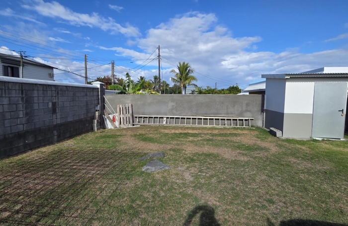 Location Local commercial 102m&sup2; 4 pièces Ravine des Cabris