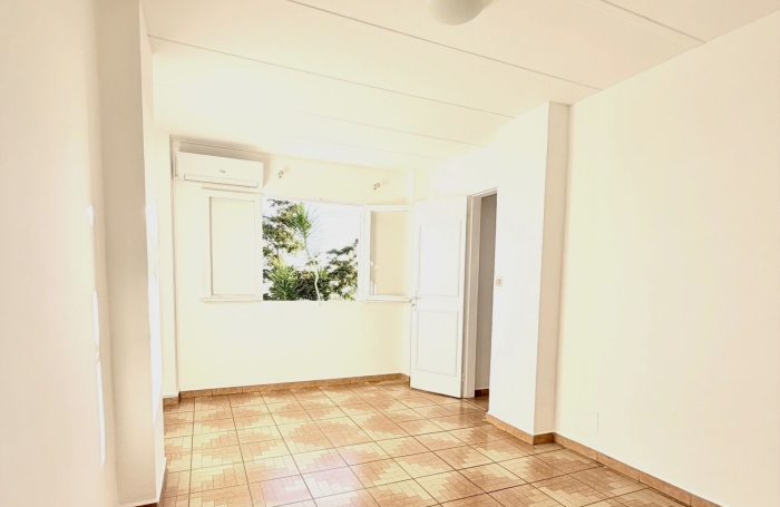 Vente Maison 106m&sup2; 4 pièces Sainte Clotilde