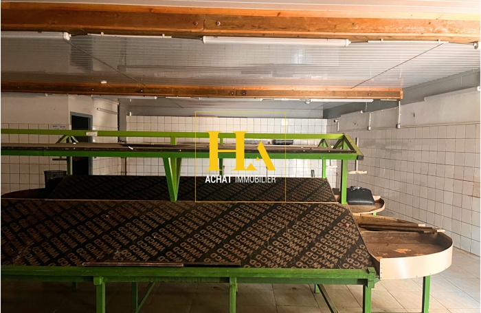 Location Local commercial 104m&sup2; Saint-Beno&icirc;t