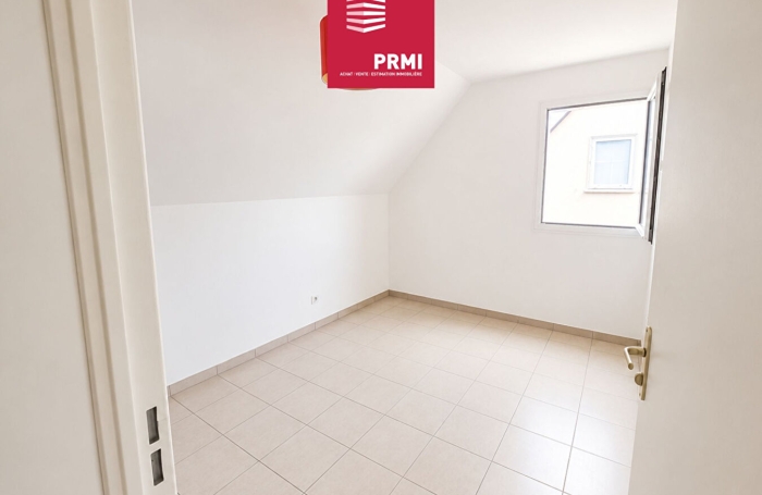 Vente Maison 71.31m&sup2; 4 pi&egrave;ces Sainte Suzanne