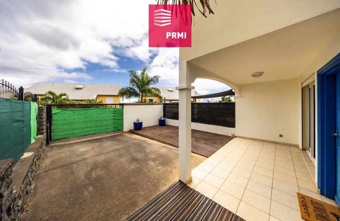 Vente Maison 61.89m&sup2; 3 pi&egrave;ces Saint Denis