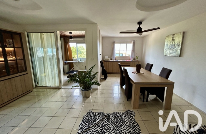 Vente Maison 193m&sup2; 5 pièces Etang-Sale