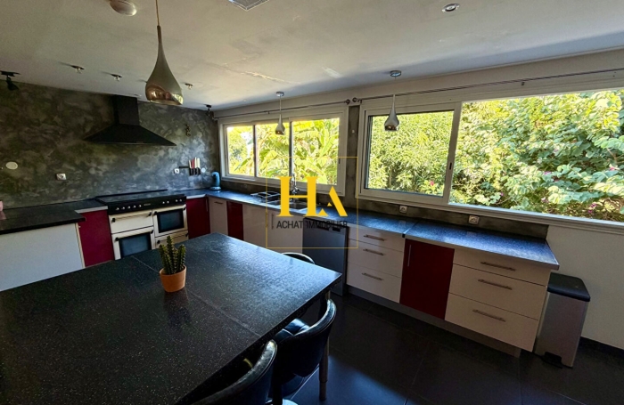 Location Maison 127m&sup2; 6 pi&egrave;ces Rivi&egrave;re Saint Louis